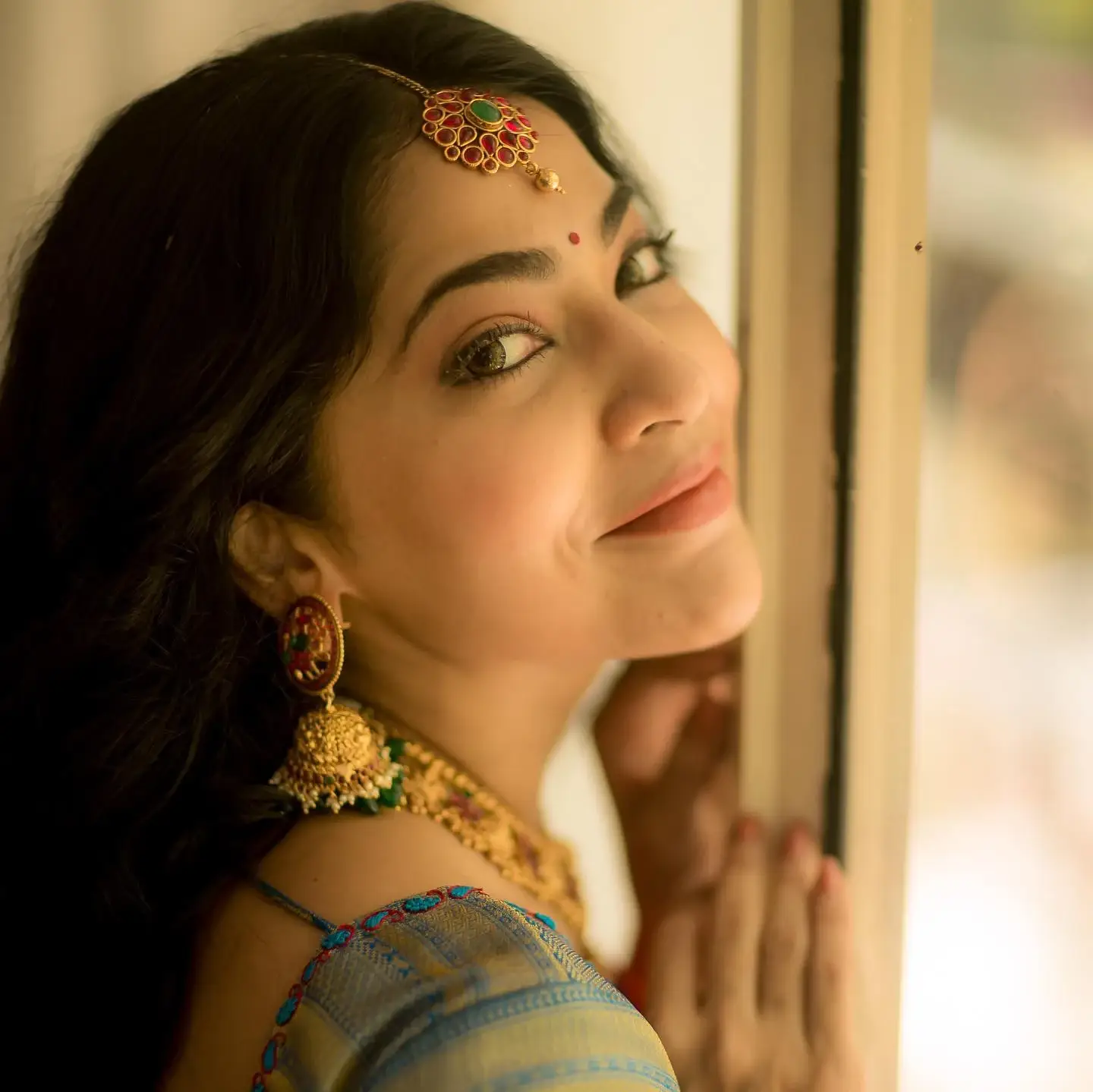 TV Actress Ramya Subramanian In Orange Saree